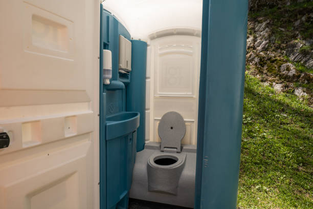 Portable Toilet Options We Offer in Clayton, CA